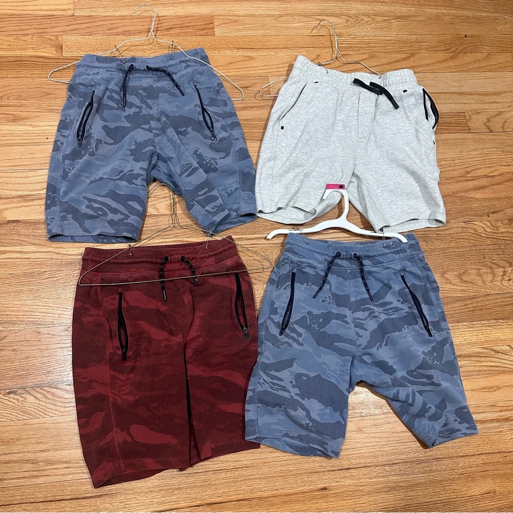 Boys Gap Fit shorts lot of four pairs- boys size 14/16